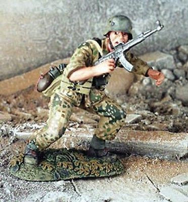 Kit# 9640 - German Grenadier WWII