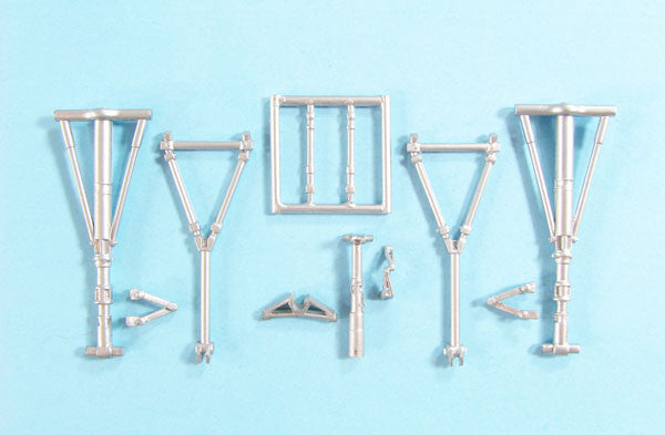 SAC 48295 XF5U-1 Flapjack Landing Gear 1/48th Scale Kitty Hawk Model