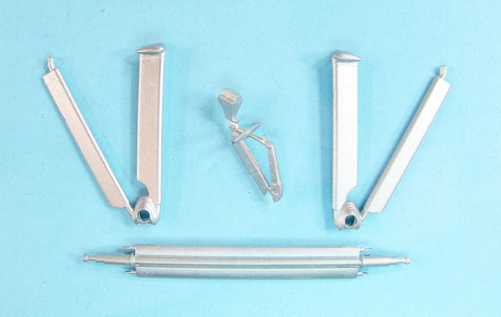 SAC 32142 RE.8 Harry Tate Early Landing Gear (WW) 1:32 Scale
