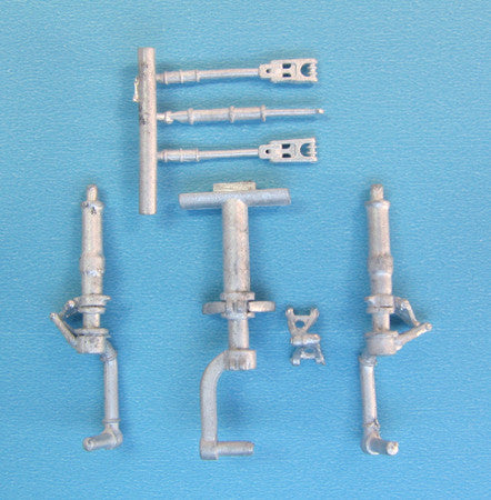 SAC 48186 F-94C Starfire Landing Gear 1/48th  Scale for Kitty Hawk Model